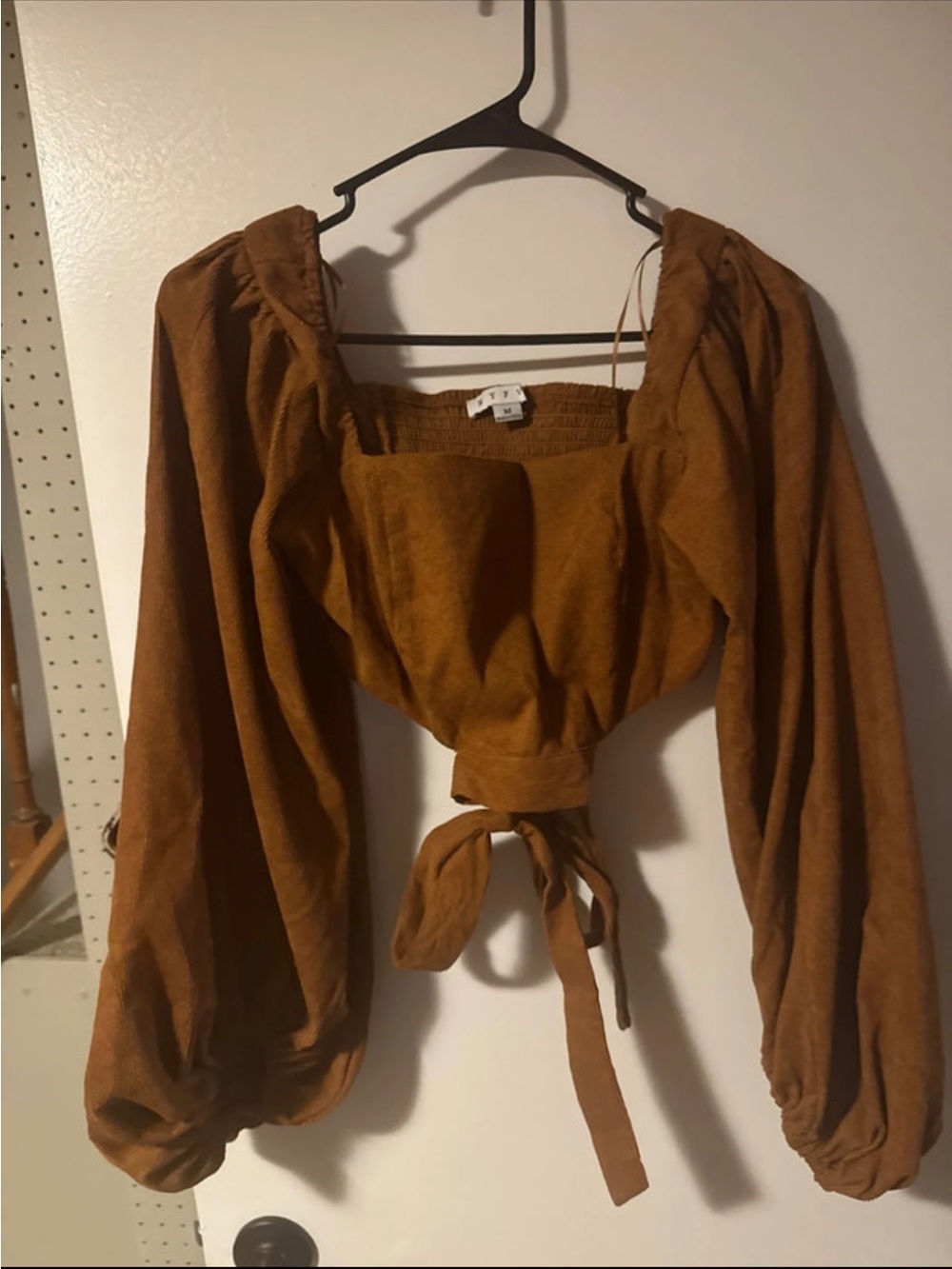 Y2K inspired brown courdory peasant top